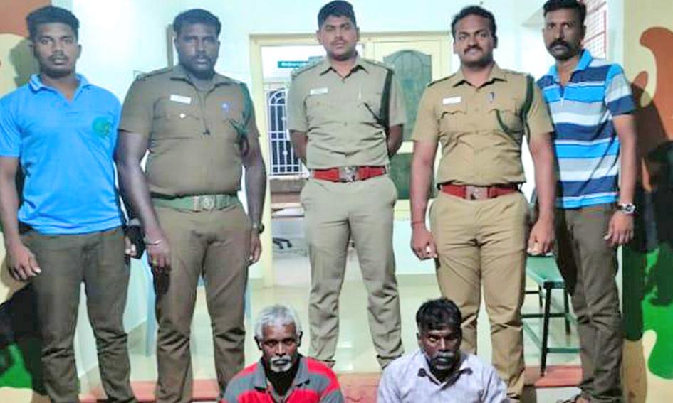 வனவிலங்குகள் வேட்டையில் மேலும் 20 பேருக்கு வலைவீச்சு- அரசியல் கட்சி பிரமுகர்களும் சிக்குகிறார்கள் வனவிலங்குகள் வேட்டையில் மேலும் 20 பேருக்கு வலைவீச்சு- அரசியல் கட்சி பிரமுகர்களும் சிக்குகிறார்கள்