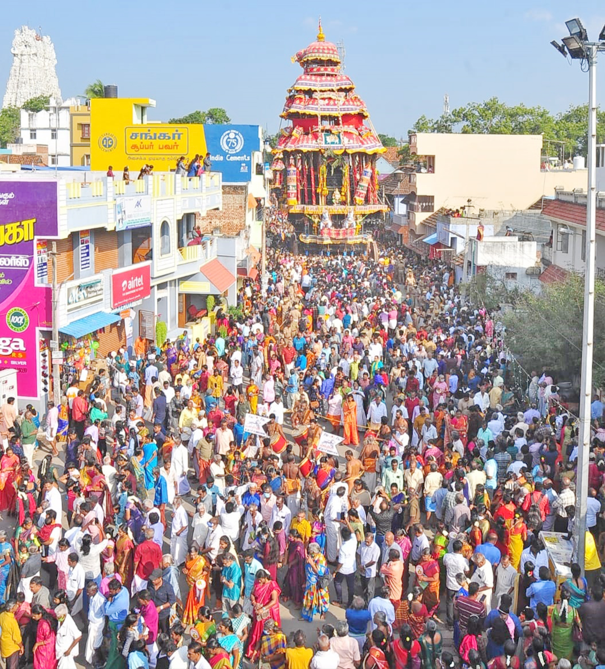 சுசீந்திரம் தாணுமாலயன் சுவாமி கோவில் தேரோட்டம்: இரவு 12 மணிக்கு சப்த வர்ண நிகழ்ச்சி நடக்கிறது