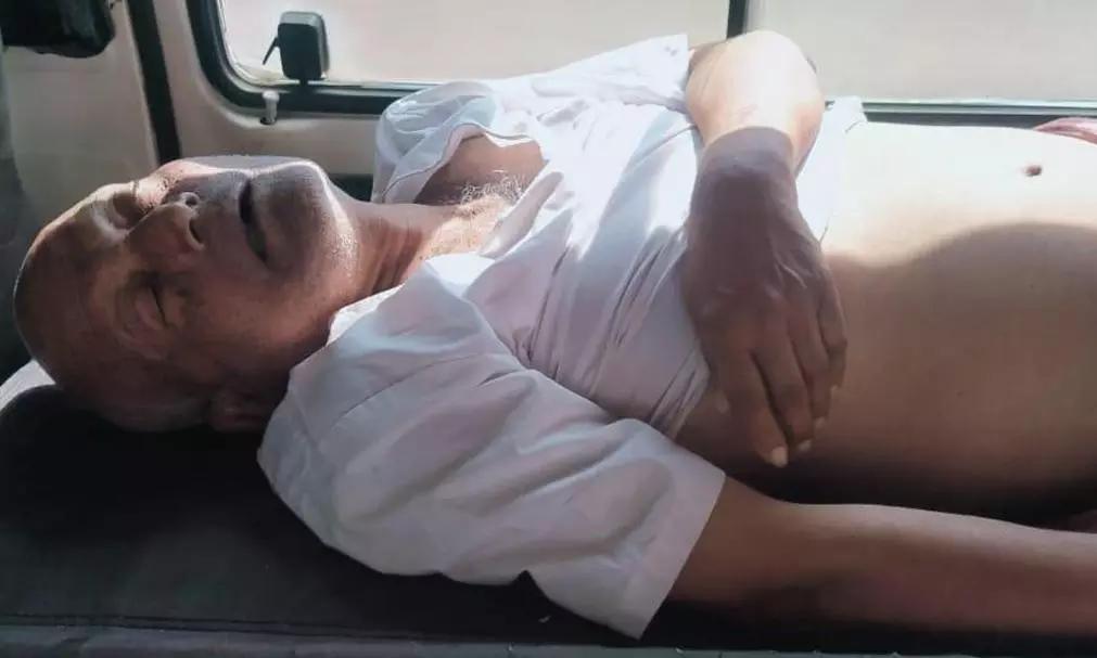 கன்னியாகுமரியில் கடலில் குளித்த சுற்றுலா பயணி மயங்கி விழுந்து பலி