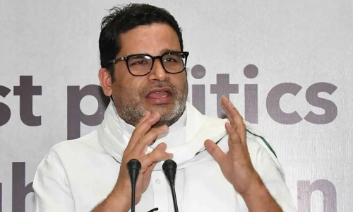 வெற்றி வேண்டுமா...? எங்ககிட்ட வாங்க... கர்நாடக தேர்தல் களத்தை கலக்கும் பி.கே.பாய்ஸ்