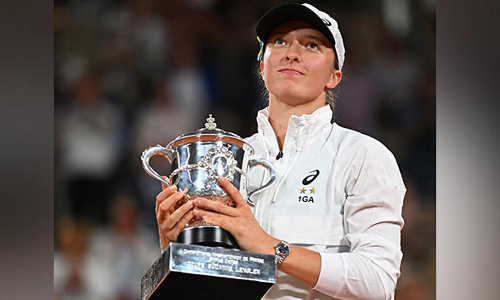 பிரெஞ்சு ஓபன்-  மகளிர் ஒற்றையர் பிரிவில் சாம்பியன் பட்டம் வென்றார் இகா ஸ்வியாடெக்