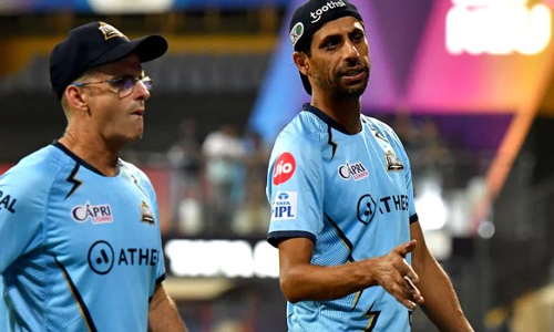 குஜராத் அணியின் பயிற்சியாளர் ஆஷிஷ் ரெஹ்ராவை புகழ்ந்த கேரி கிர்ஸ்டன்