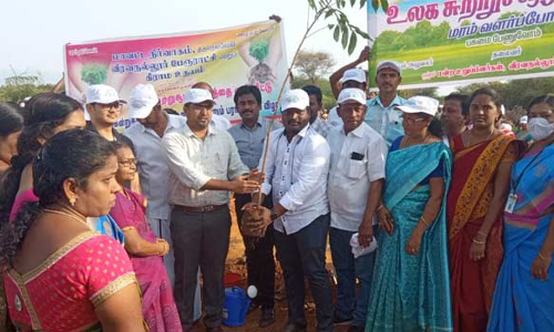 சுற்றுசூழல் தினத்தை முன்னிட்டு கிராம உதயம் சார்பில் மரக்கன்றுகள் நடும் விழா
