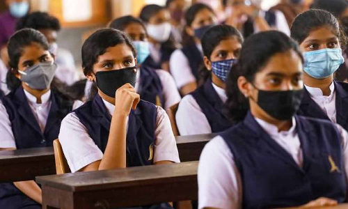 திடக்கழிவு மேலாண்மை குறித்து பள்ளி மாணவர்களுக்கு போட்டி