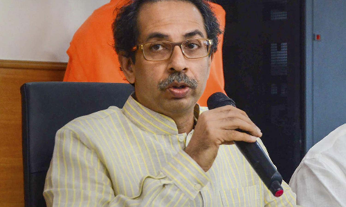 காஷ்மீர் பண்டிட்டுகள் குறிவைத்து தாக்கப்படுவது வேதனை அளிக்கிறது: உத்தவ் தாக்கரே