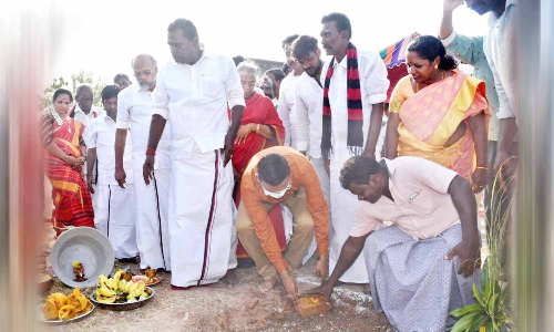 பொது சுகாதார மையம் கட்ட பூமிபூஜை