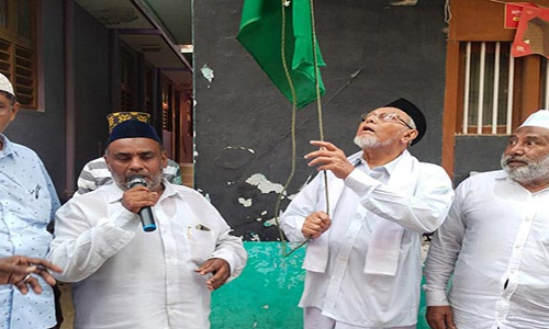 காயல்பட்டினத்தில் முஸ்லிம் லீக் கொடியேற்று விழா