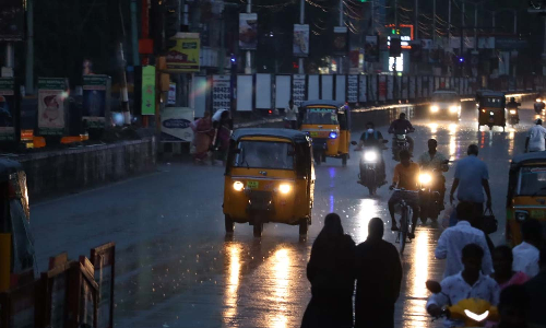 வேலூர், திருப்பத்தூர், ராணிப்பேட்டை மாவட்டத்தில் சூறை காற்றுடன் ஆலங்கட்டி மழை