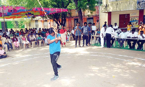 திருவண்ணாமலையில் மாவட்ட அளவிலான சிலம்பம் போட்டி