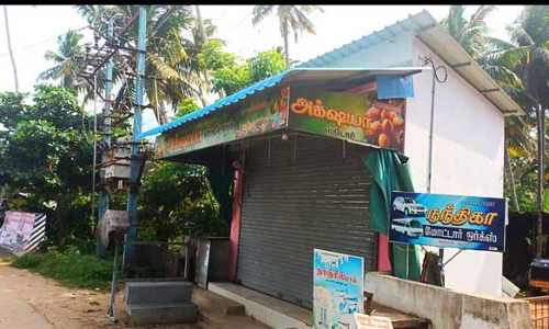 குளச்சலில் கடையின் பூட்டை உடைத்து பணம் கொள்ளை