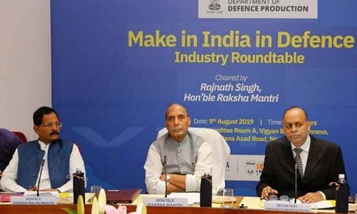 தற்சார்பு இந்தியா திட்டத்தின் மூலம் ராணுவத்திற்கு ஆயுதங்கள் வாங்க மத்திய அரசு முடிவு