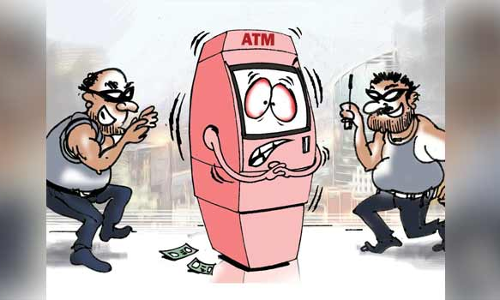 ஏ.டி.எம்-ல் பணம் திருட முயற்சி