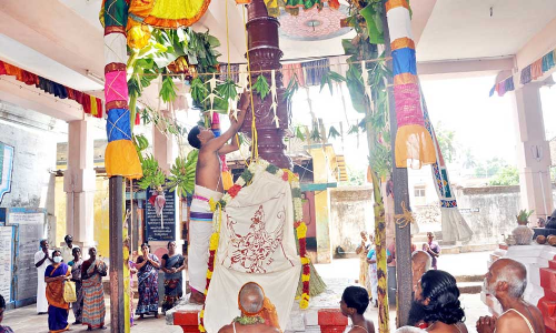 கோவில் பிரம்மோற்சவ விழா கொடியேற்றம்