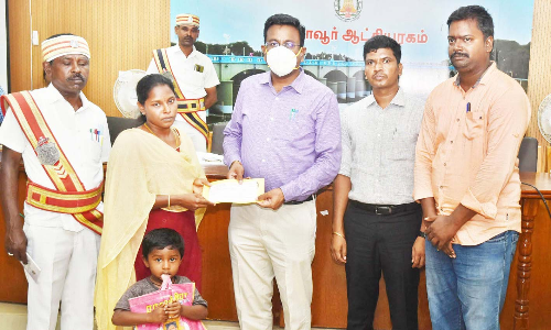 ரூ.3.60 லட்சம் மதிப்பில் பல்வேறு நலத்திட்ட உதவிகள் - கலெக்டர் வழங்கினார்