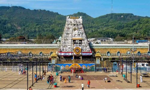 திருப்பதியில் ஜூலை, ஆகஸ்டு மாதம் வரை தரிசன டிக்கெட்டுகள் இல்லை