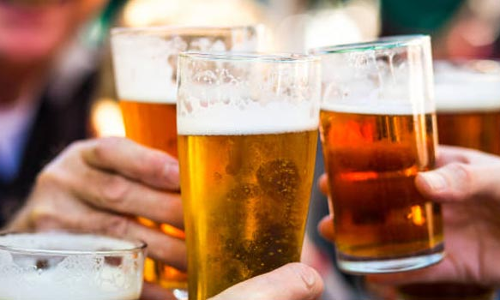 நாடு முழுவதும் பீர், மது விற்பனை 18 சதவீதம் அதிகரிப்பு