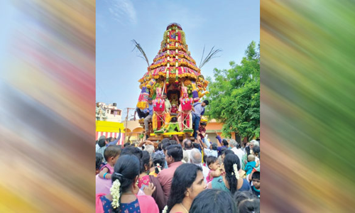 சத்துவாச்சாரி கெங்கை அம்மன் கோவில் தேரோட்டம்