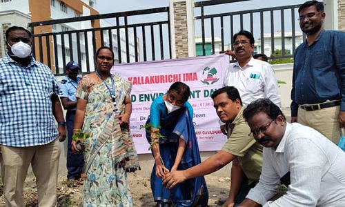 கள்ளக்குறிச்சியில் மருத்துவ கல்லூரி மருத்துவமனை வளாகத்தில் மரக்கன்றுகள் நடும் விழா