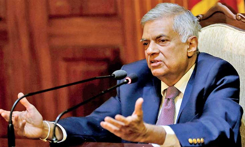 எரிபொருள் வாங்க இந்தியா மட்டுமே பணம் வழங்குகிறது: ரணில் விக்ரமசிங்கே