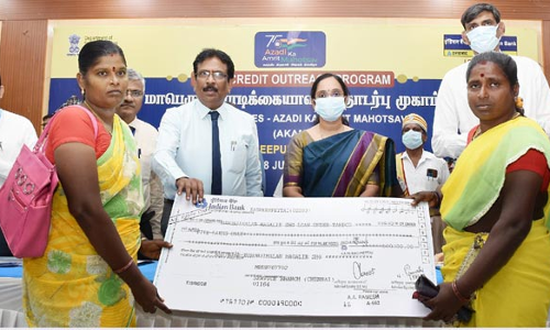 தொழில் முனைவோருக்கு வங்கிகள் அதிக கடனுதவி வழங்க வேண்டும்- காஞ்சிபுரம் கலெக்டர் ஆர்த்தி வலியுறுத்தல்