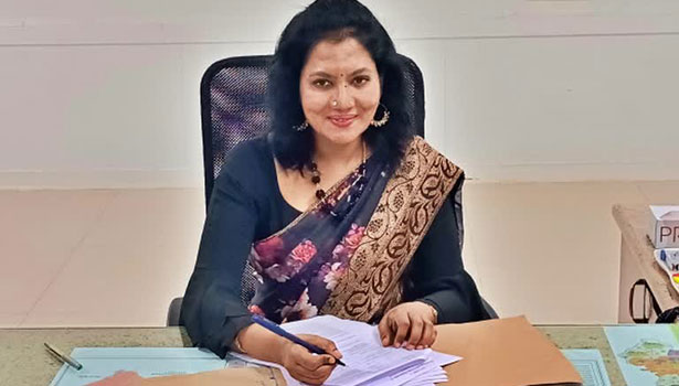 பணி நீக்கப்பட்ட முன்னாள் மக்கள் நலப்பணியாளர்கள் மீண்டும் பணிபுரிய வாய்ப்பு - கலெக்டர் தகவல் பணி நீக்கப்பட்ட முன்னாள் மக்கள் நலப்பணியாளர்கள் மீண்டும் பணிபுரிய வாய்ப்பு - கலெக்டர் தகவல்