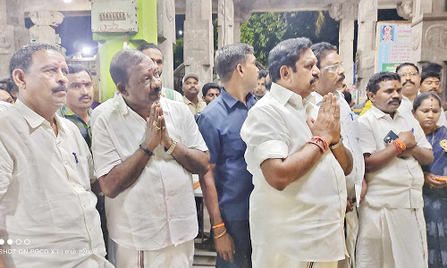 சுவேதாரண்யேஸ்வரர் கோவிலில் எடப்பாடி பழனிச்சாமி தரிசனம்