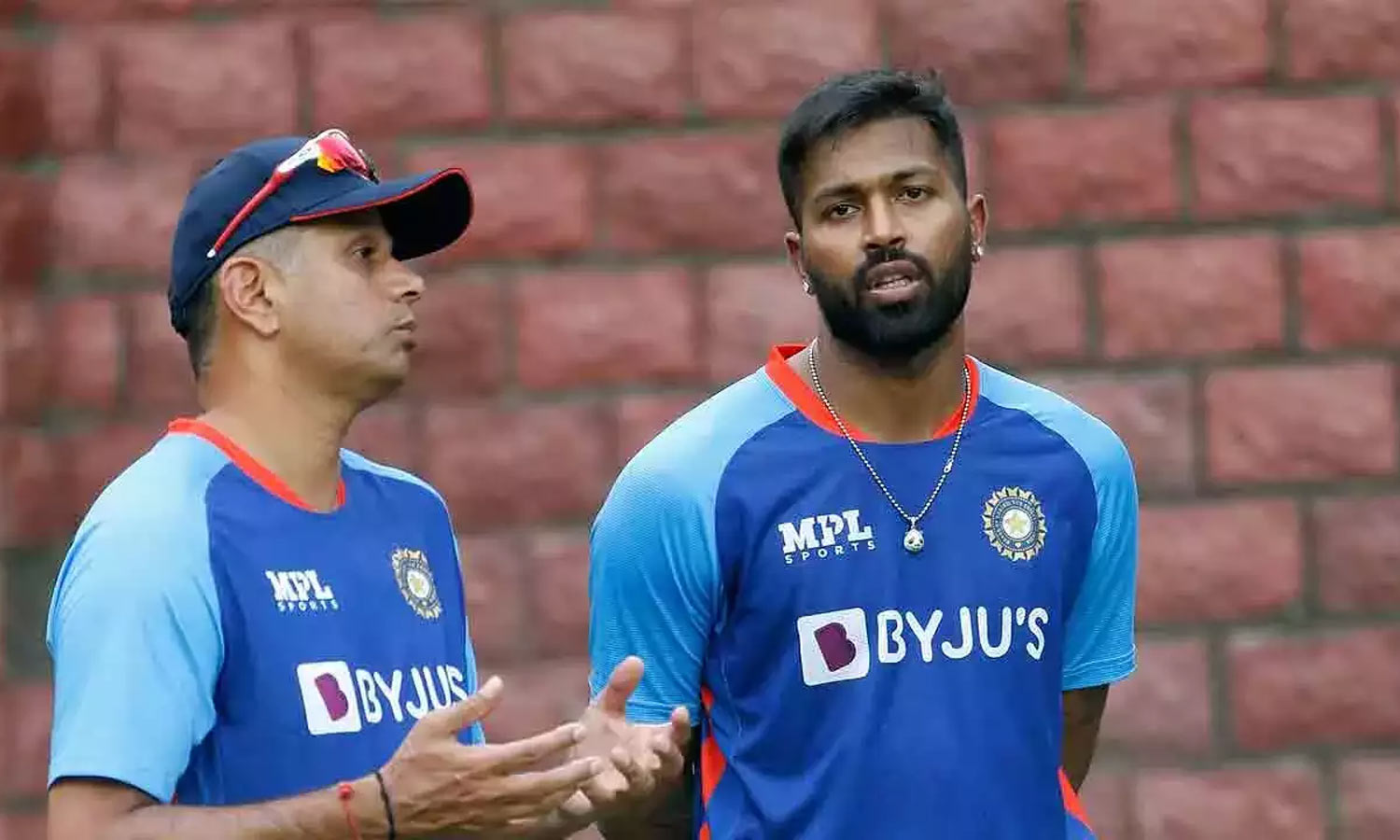 தென் ஆப்பிரிக்காவுக்கு இந்தியா பதிலடி கொடுக்குமா? நாளை 2-வது 20 ஓவர் போட்டி தென் ஆப்பிரிக்காவுக்கு இந்தியா பதிலடி கொடுக்குமா? நாளை 2-வது 20 ஓவர் போட்டி