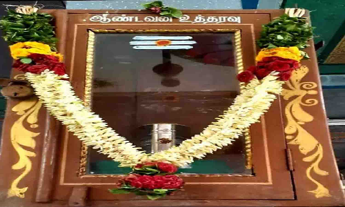 நிறைபடி கம்பு வைத்து பூஜை - விவசாயிகள் மகிழ்ச்சி