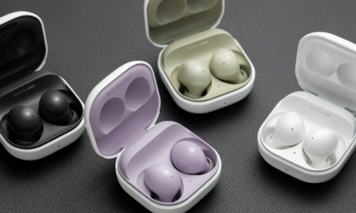 ஆப்பிள் நிறுவனத்துக்கு போட்டியாக புது ஏர்பட்ஸை அறிமுகப்படுத்துகிறது சாம்சங்