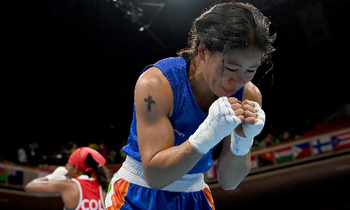 காமன்வெல்த் தகுதி சுற்று போட்டியில் இருந்து பாதியில் விலகிய மேரி கோம்