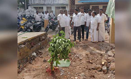 பெரிய மாரியம்மன் கோவிலில் ரூ.7 லட்சம் மதிப்பில் தேர் நிலை கூடம்
