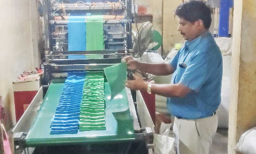 பிளாஸ்டிக் கம்பெனியில் மின் துண்டிப்பு