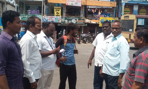 சங்கராபுரத்தில் அதிரடி: பொது இடங்களில் புகைப்பிடித்தவர்களுக்கு அபராதம்