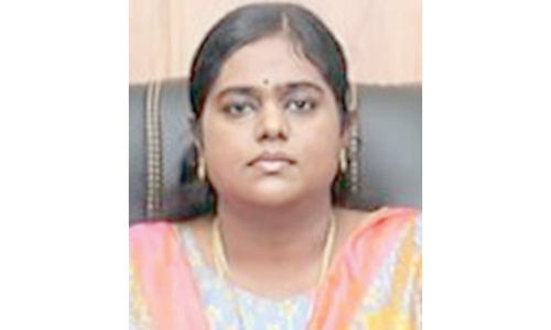 தொழில் மையத்தில் ஓட்டுனர் பதவிக்கு தகுதியானவர்கள் விண்ணப்பிக்கலாம் - கலெக்டர் தகவல்