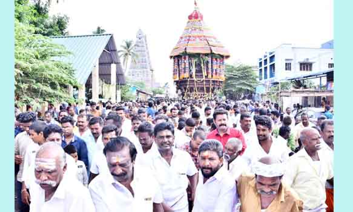 சோமேஸ்வரர் கோவில் தேரோட்டம்