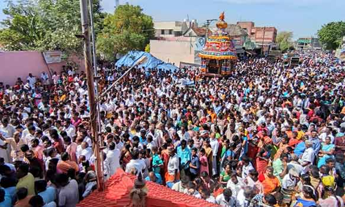 கோலாகலமாக நடைபெற்ற விராலிமலை முருகன் கோவில் தேரோட்டம்