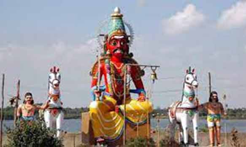 துங்கபுரம் அய்யனார் கோவில் தேரோட்டம்