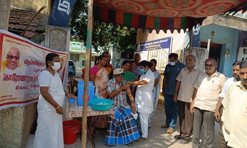 நெல்லிக்குப்பம் நகராட்சியில் 5 இடங்களில் தடுப்பூசி முகாம்