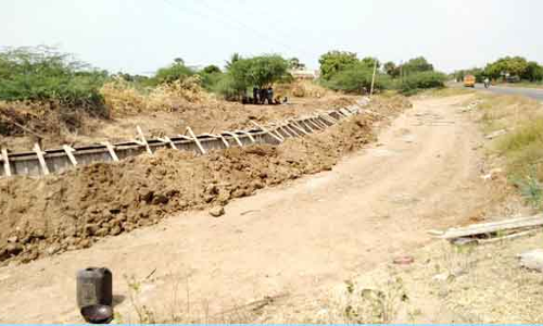 கிழக்கு கடற்கரை சாலையை விரிவுபடுத்தும் பணி தீவிரம்