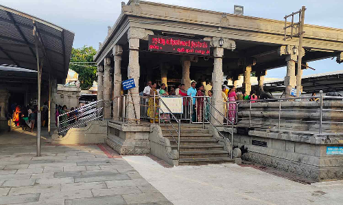 சென்னிமலை முருகன் கோவிலில் வைகாசி விசாக திருவிழா