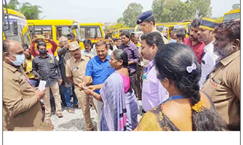 ஓசூரில் சப்-கலெக்டர் தலைமையில்  பள்ளி வாகனங்கள் ஆய்வு