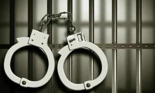 கல்லூரி மாணவியிடம் வீடியோ காலில் ஆபாசமாக நடந்து கொண்ட நிர்வாகி கைது