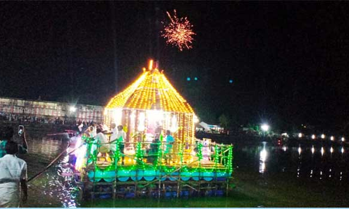 திருத்தளிநாதர் கோவில் தெப்பத்திருவிழா