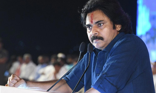 ஆந்திராவில் சூறாவளி சுற்றுப்பயணத்துக்கு தயாராகும் பவன் கல்யாண்