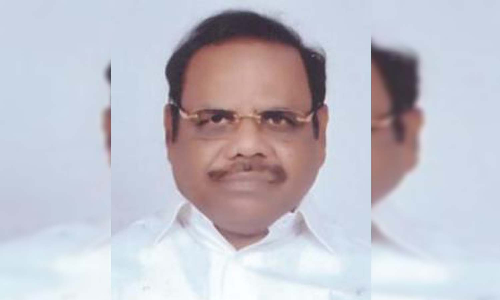 தெக்கலூரில் அனைத்து பஸ்களும் நின்று செல்ல வேண்டும் -  தனபால் எம்.எல்.ஏ.விடம் பொதுமக்கள் மனு
