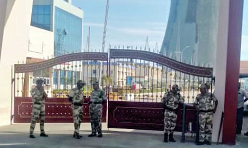 தூத்துக்குடி அனல்மின் நிலையத்தில் ஒப்பந்த ஊழியர்கள் காத்திருப்பு போராட்டம்