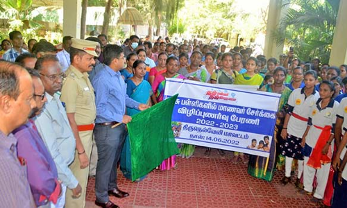 அரசு பள்ளிகளில் மாணவர்கள் சேர்க்கையை அதிகரிக்க நெல்லையில் விழிப்புணர்வு பேரணி