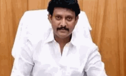 வகுப்பறைக்கு செல்போன் கொண்டு வந்தால் பறிமுதல் செய்யப்படும் - பள்ளிக்கல்வித்துறை அமைச்சர் எச்சரிக்கை