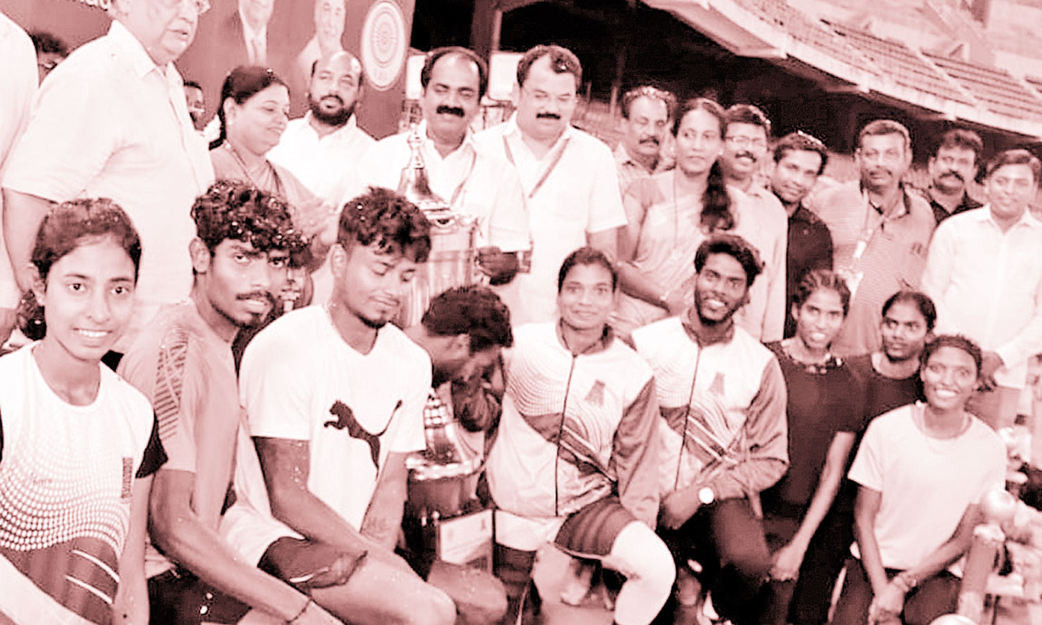 தேசிய சீனியர் தடகளம்: தமிழக வீரர் பிரவீன் புதிய சாதனை தேசிய சீனியர் தடகளம்: தமிழக வீரர் பிரவீன் புதிய சாதனை