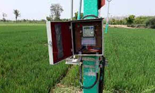 விவசாயிகளுக்கு முன்னரிமை அடிப்படையில் இலவச மின் இணைப்பு